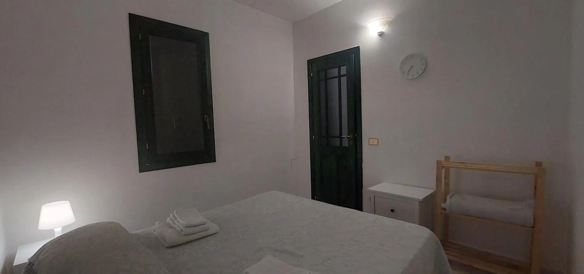 Villa Con Giardino Sul Lungomare Campofelice Di Roccella Semesterbostad